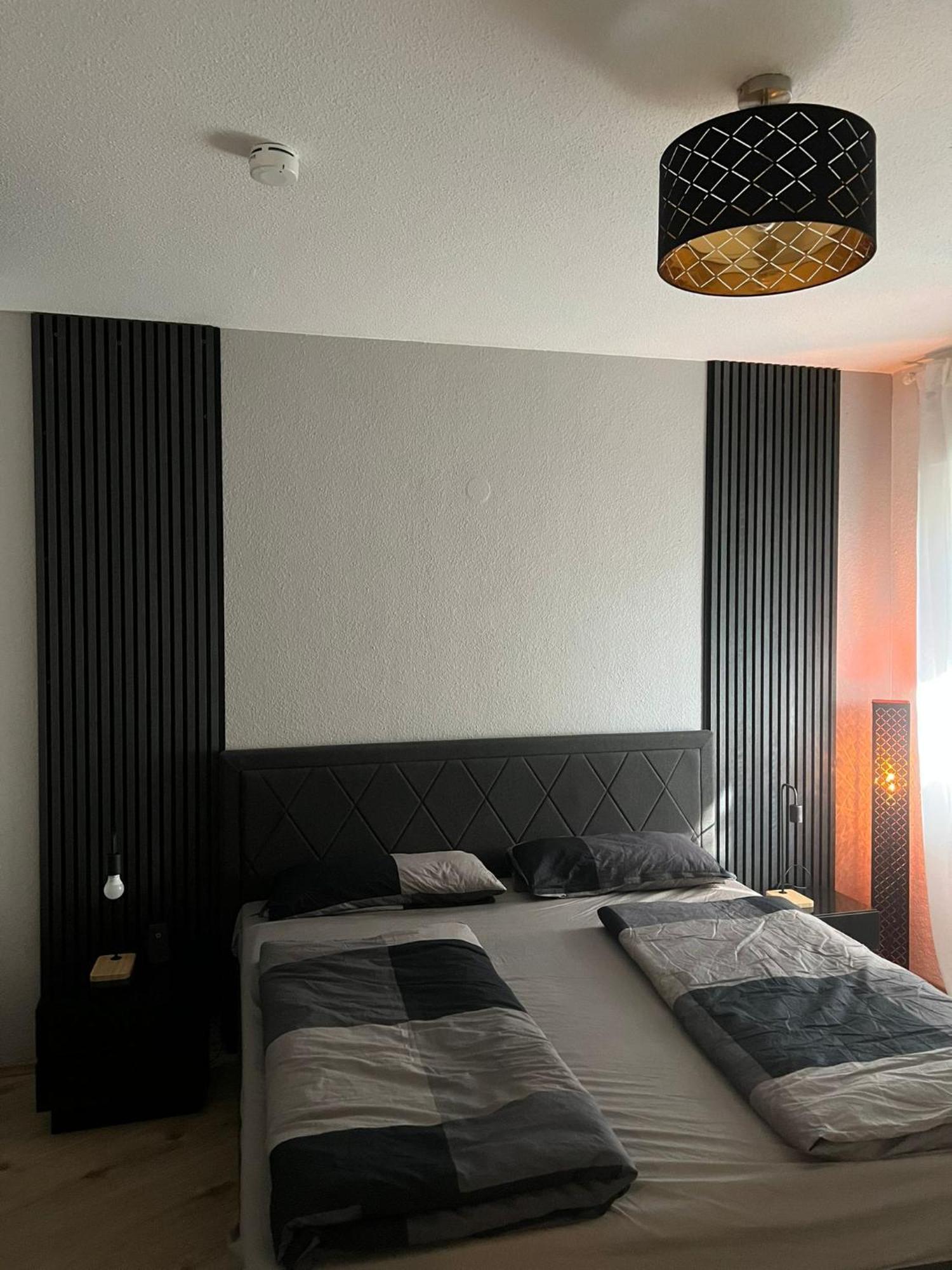 Deluxe Apartment Essen 1 ภายนอก รูปภาพ